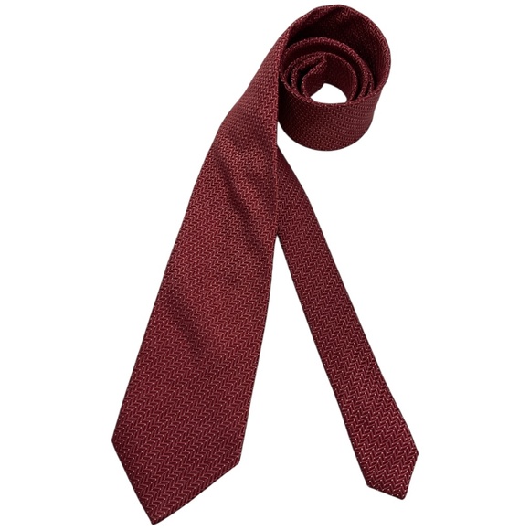 HUGO BOSS Burgundy/Red Geometric Silk LUXURY Tie ITALY - Picture 1 of 4